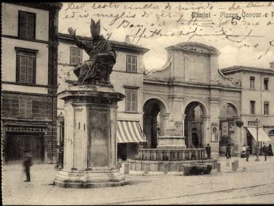 Rimini, Piazza Cavour e Pescheria, ca. 1914 (recto)