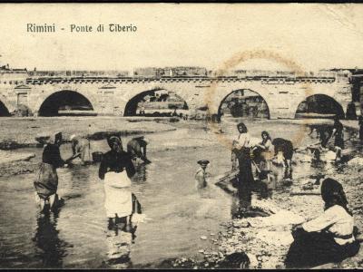 Rimini, Ponte di Tiberio, ca. 1909