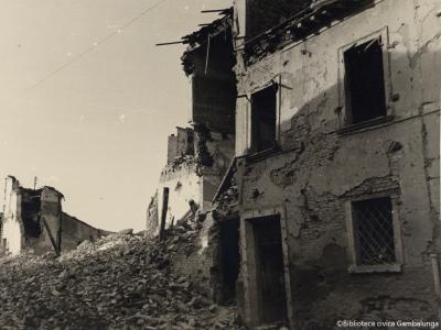 Rimini, via Clodia, 1944 (Foto Moretti Film, Album Maioli, 1943-1944)