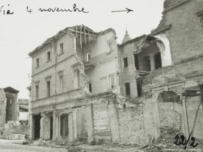 Rimini, via IV Novembre, 1944 (Foto Moretti Film, album dei provini)