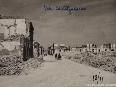 Rimini, via Castelfidardo, 1944 (Foto Moretti Film, album dei provini)