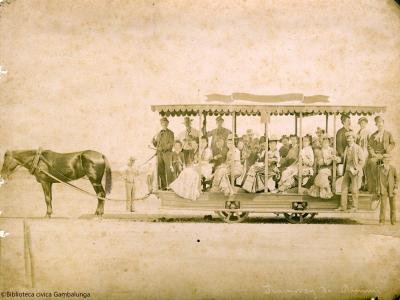 Rimini. Tramway (tram a cavalli che collegava il centro storico al mare), Prem. Stab. Vincenzo F.lli Contessi, ca. 1877 (Fondo Luigi Pasquini, FLPF 1)
