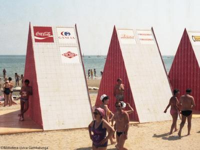 Rimini. La spiaggia, fot. Davide Minghini, 1984 (Archivio fotografico D. Minghini, MIN13225_003)