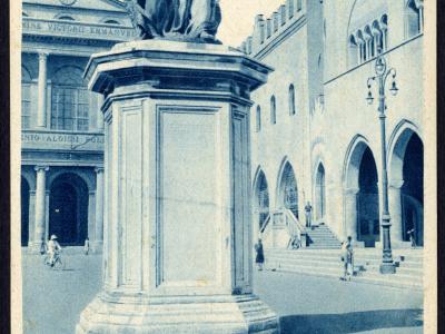 la statua di Paolo V camuffata da San Gaudenzio